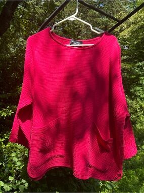 Jones & Co Hot Pink Cotton Gauze Pocket Top